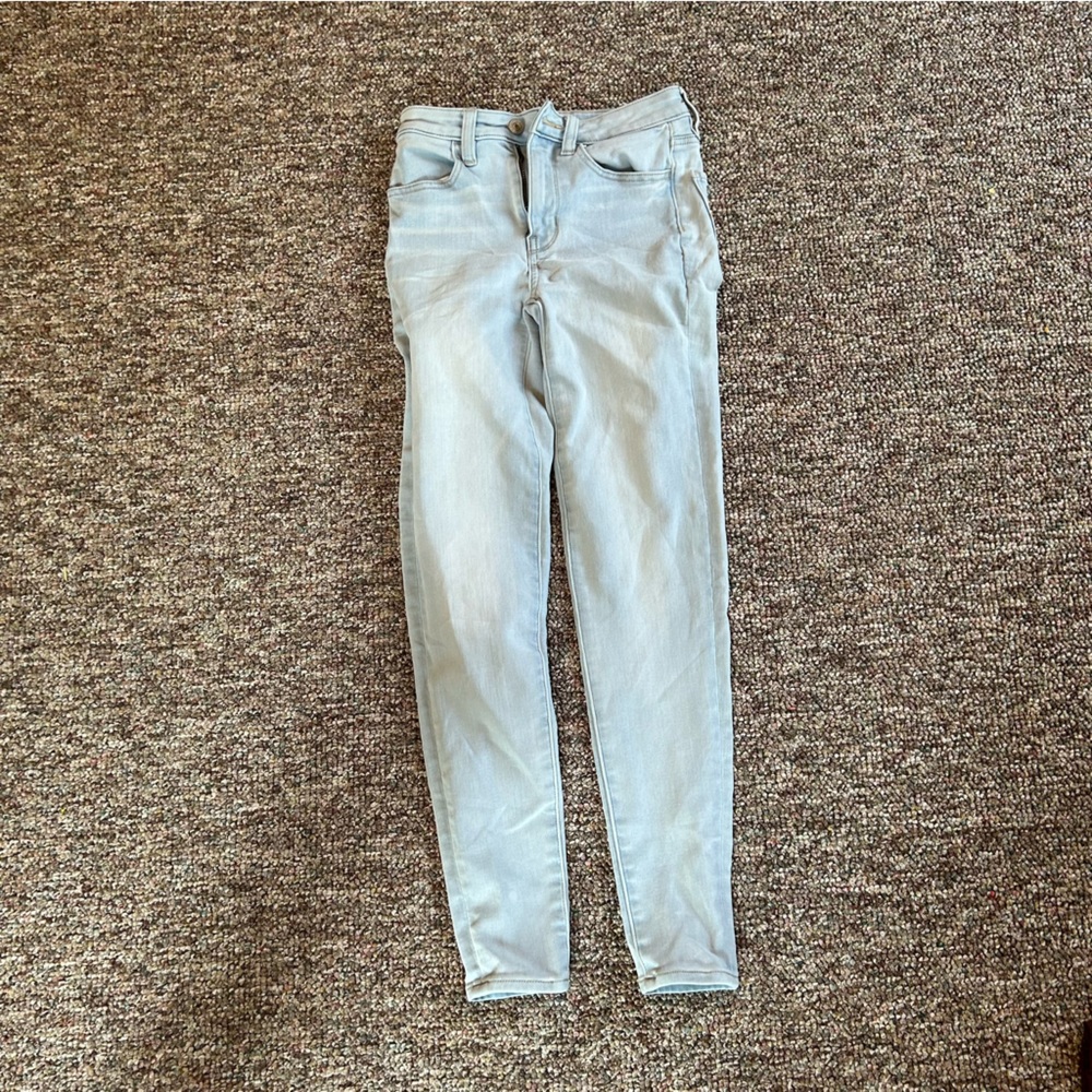 American Eagle skinny jeans